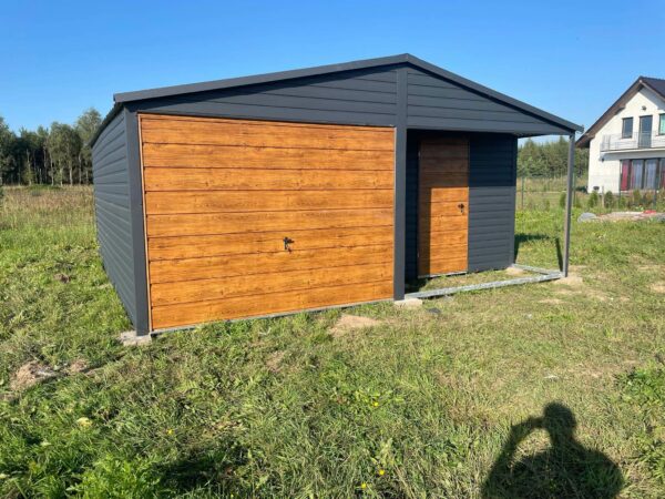 garaz-blaszany-5x6m-ciemny-grafik-drewno-02 garaz-blaszany-5x6m-ciemny-grafik-drewno-02