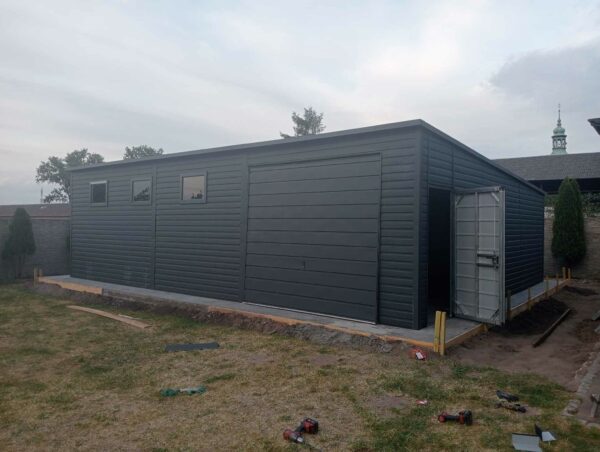 garaz-blaszany-pomieszczenie-gospodarcze-8x6m-02 garaz-blaszany-pomieszczenie-gospodarcze-8x6m-02