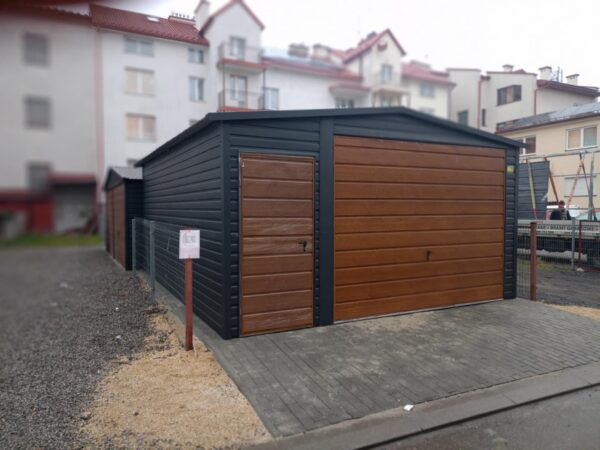 ba593208-b1fa-4e99-b94a-5126696d1393 ba593208-b1fa-4e99-b94a-5126696d1393