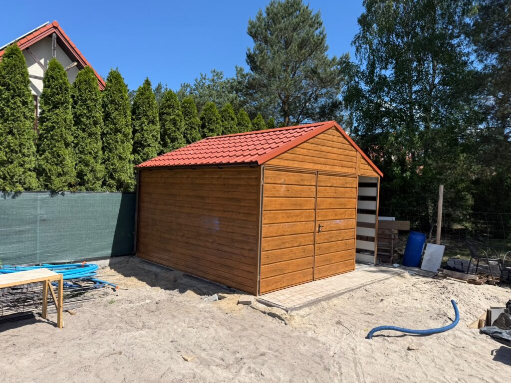 domeg-4x5-wiata-panelowa